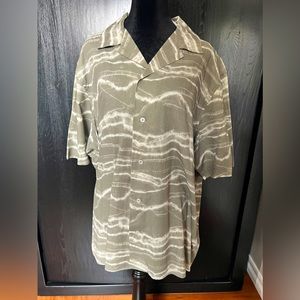 Banana Republic Camp Shirt - Green